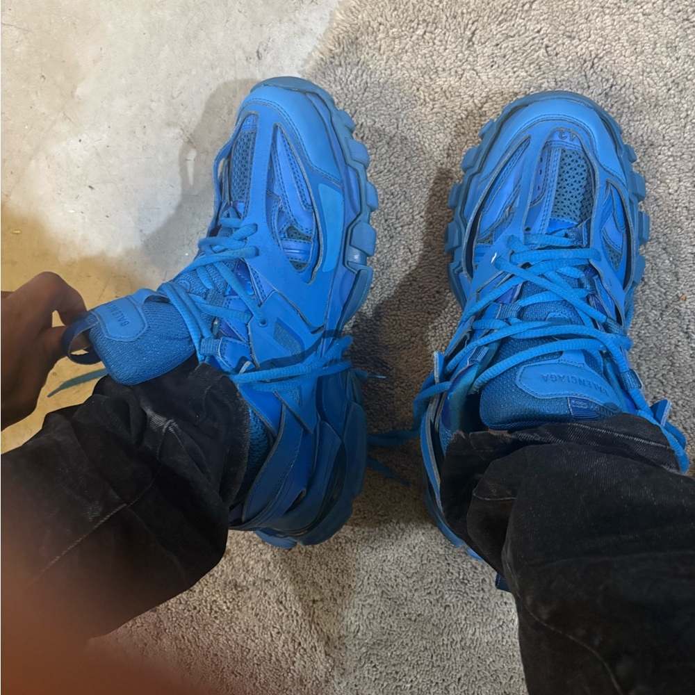 Balenciaga screen Blue Sneakers shoes for the low might do offers just lmk - Picture 3 of 4